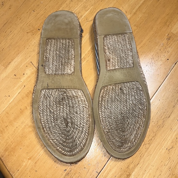 Blue and white striped straw sole flats - Picture 2 of 5